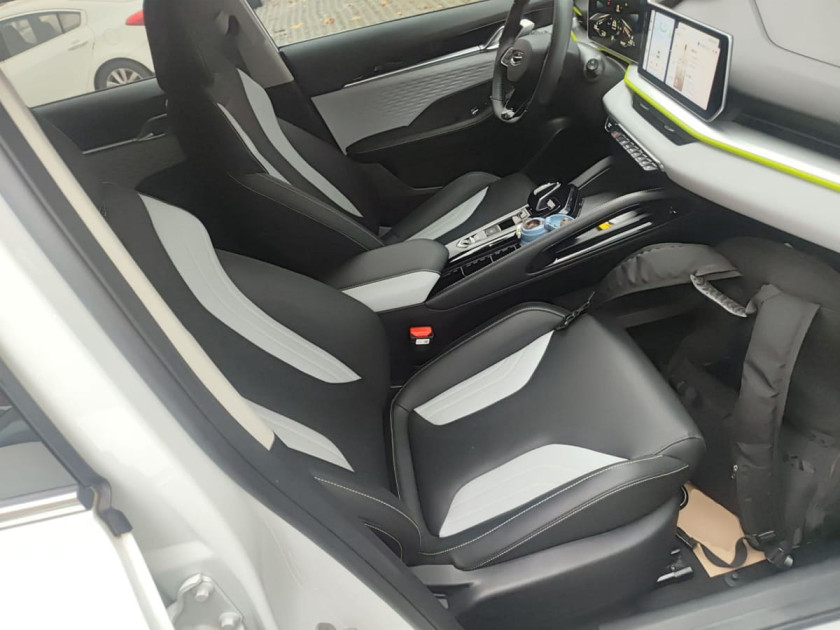 Geely Coolray (Binyue) 