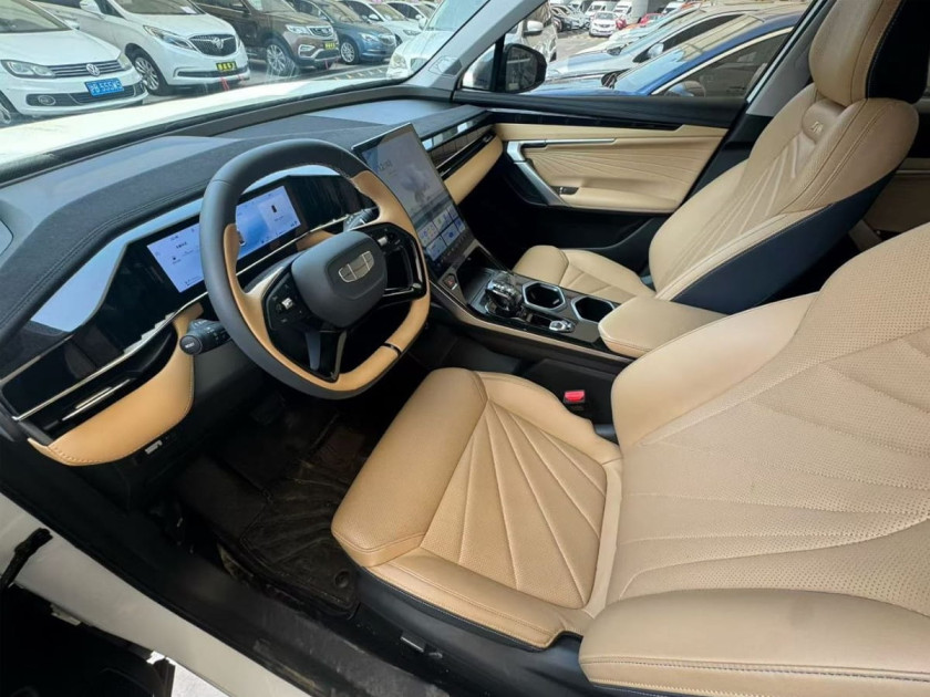 Geely Atlas (Boyue COOL)