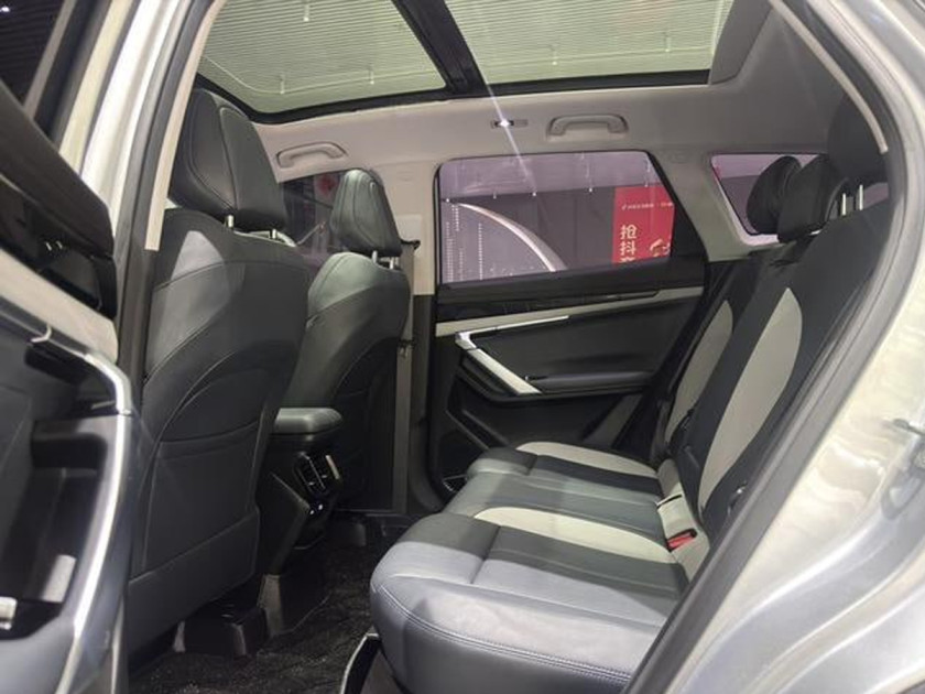 Geely Atlas (Boyue COOL)