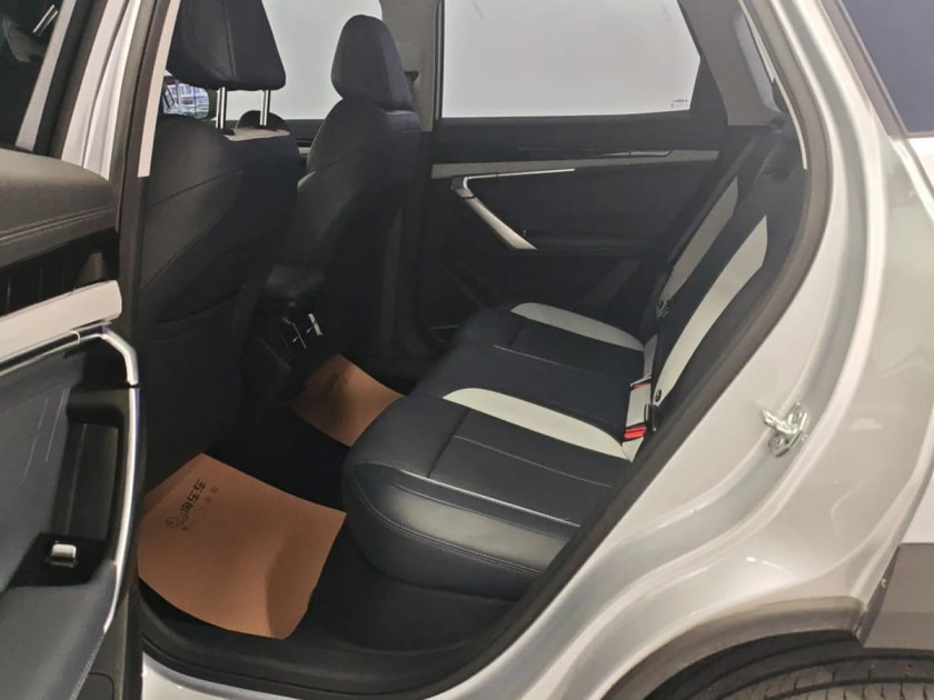 Geely Atlas (Boyue COOL)
