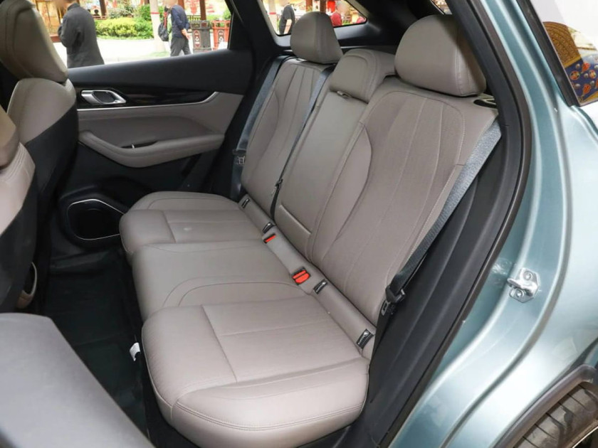 Geely Atlas (Boyue L)