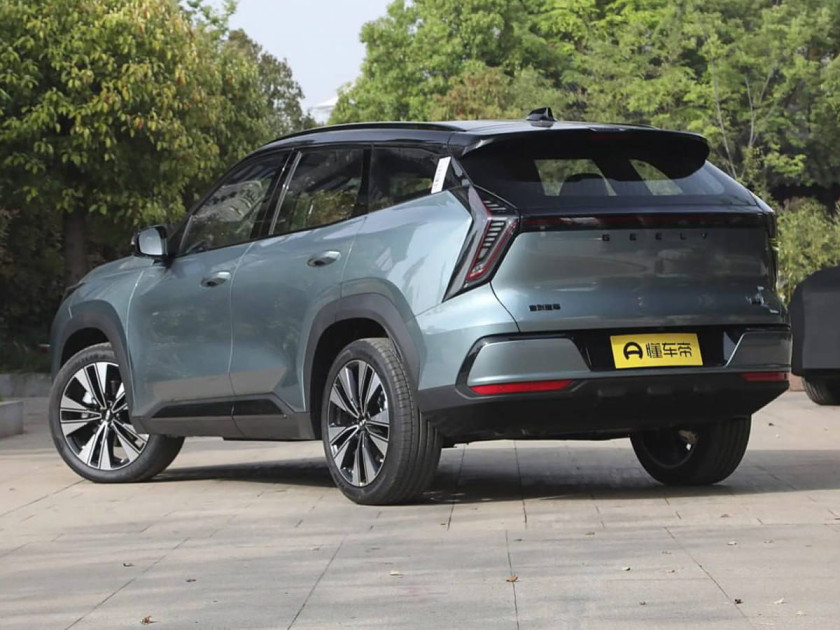 Geely Atlas (Boyue L)