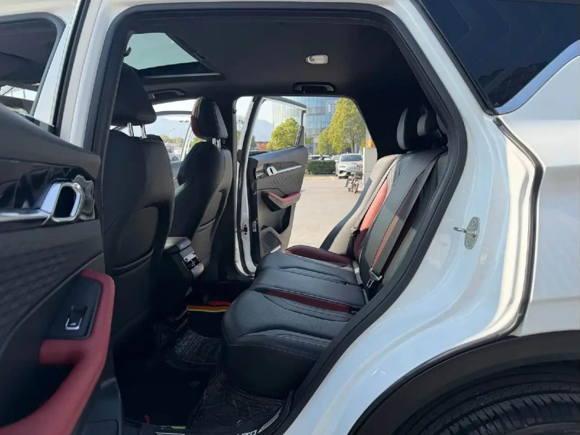 Geely Coolray (Binyue) 