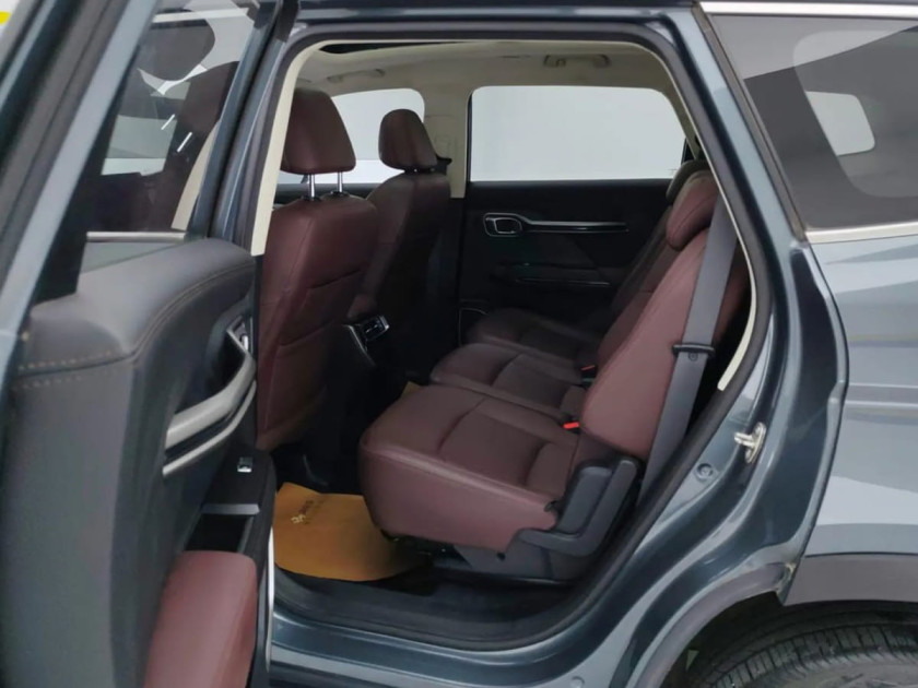 Geely Okavango (Haoyue)