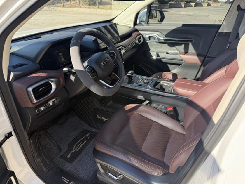 Geely Okavango (Haoyue)