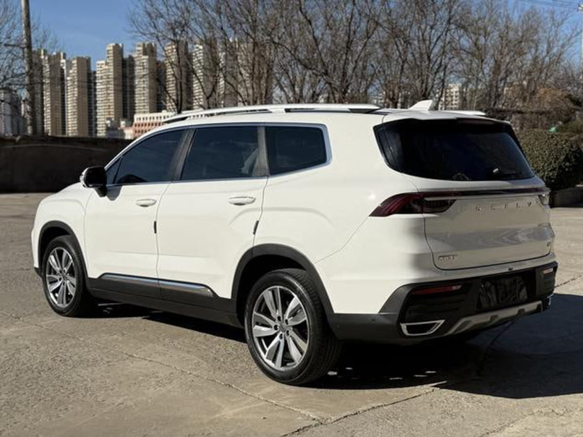 Geely Okavango (Haoyue)