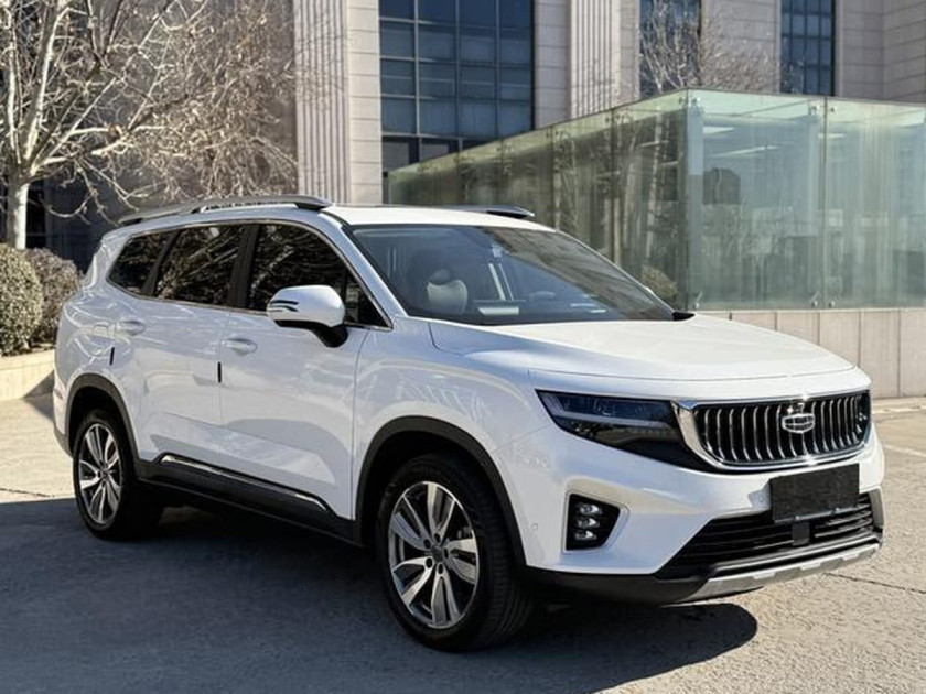 Geely Okavango (Haoyue)