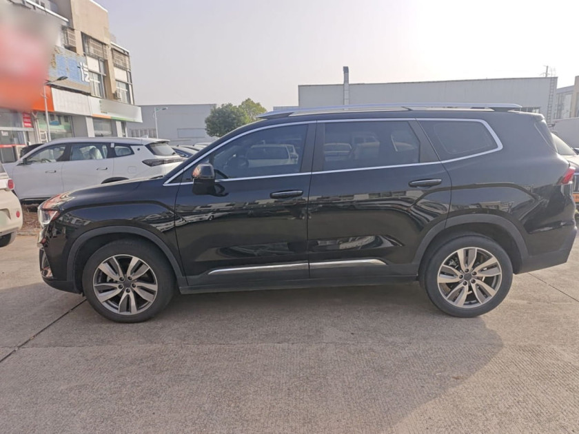 Geely Okavango (Haoyue)