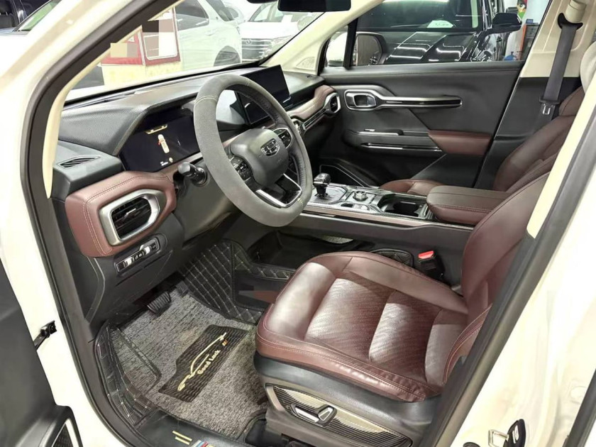 Geely Okavango (Haoyue)