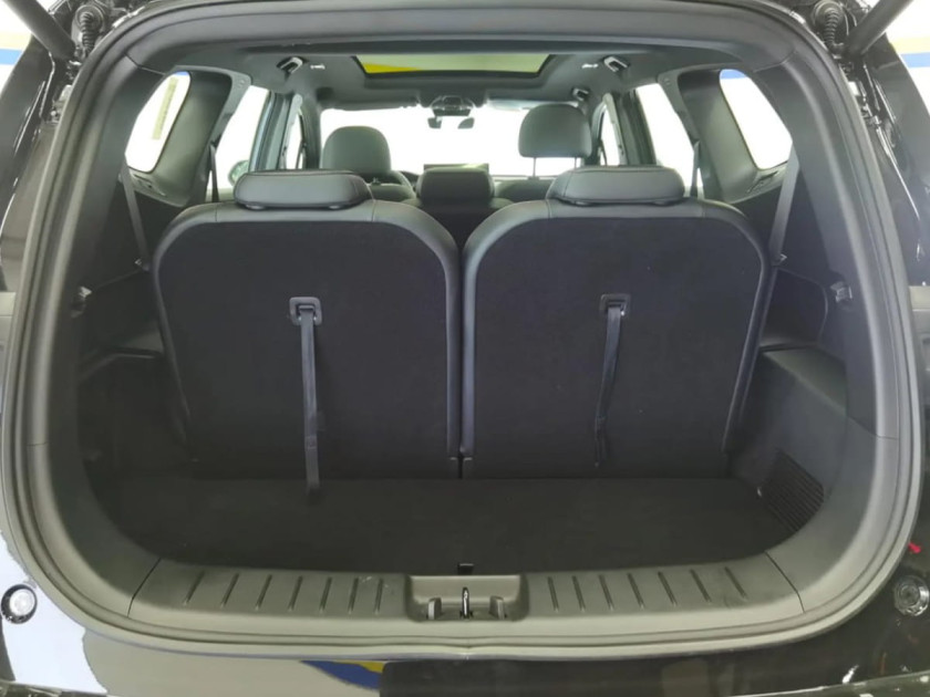 Geely Okavango (Haoyue L)