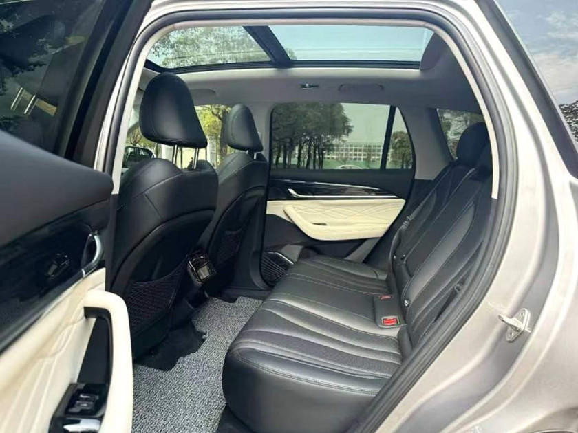 Geely Xingyue L (Monjaro)