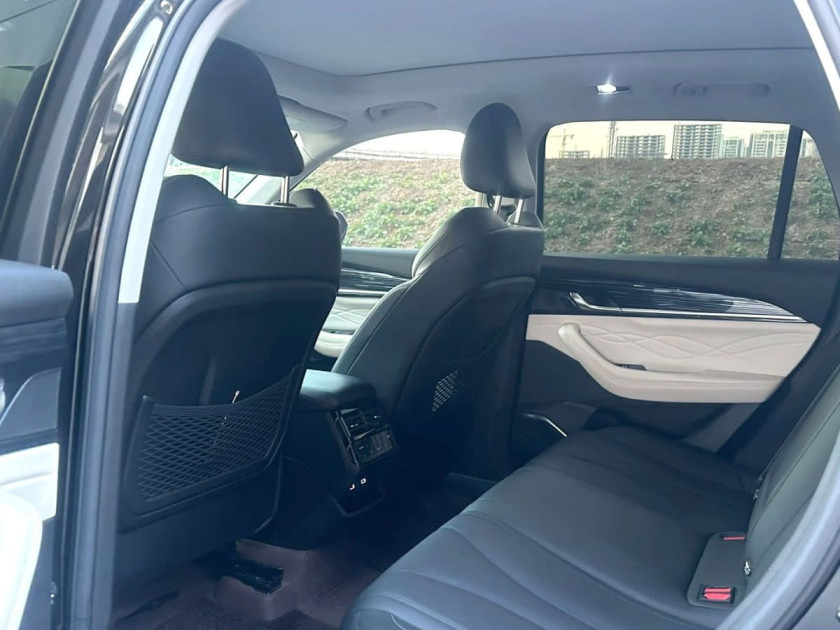 Geely Xingyue L (Monjaro)