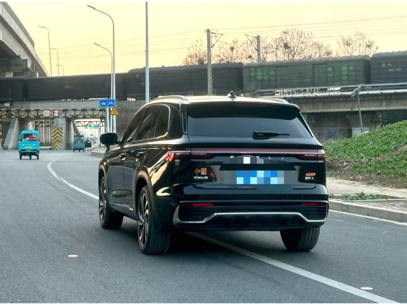 Geely Xingyue L (Monjaro)