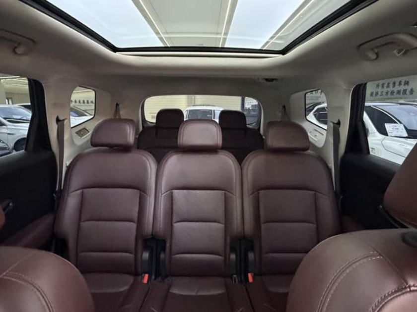 Geely Okavango (Haoyue)