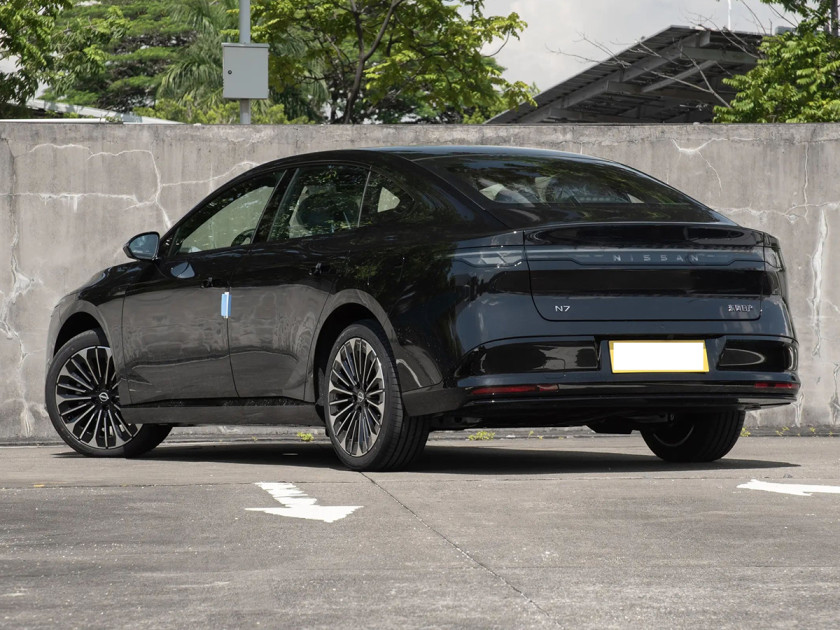 Nissan N7