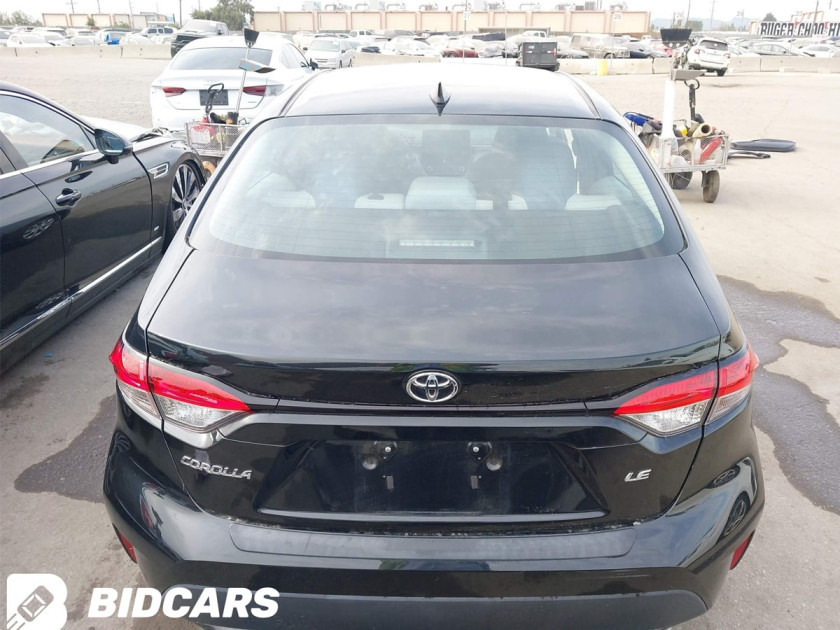 Toyota Corolla, LE