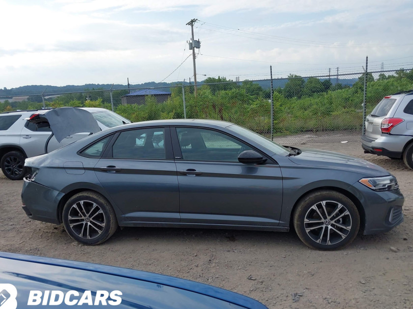 Volkswagen Jetta, 1.5T Sport FWD 
