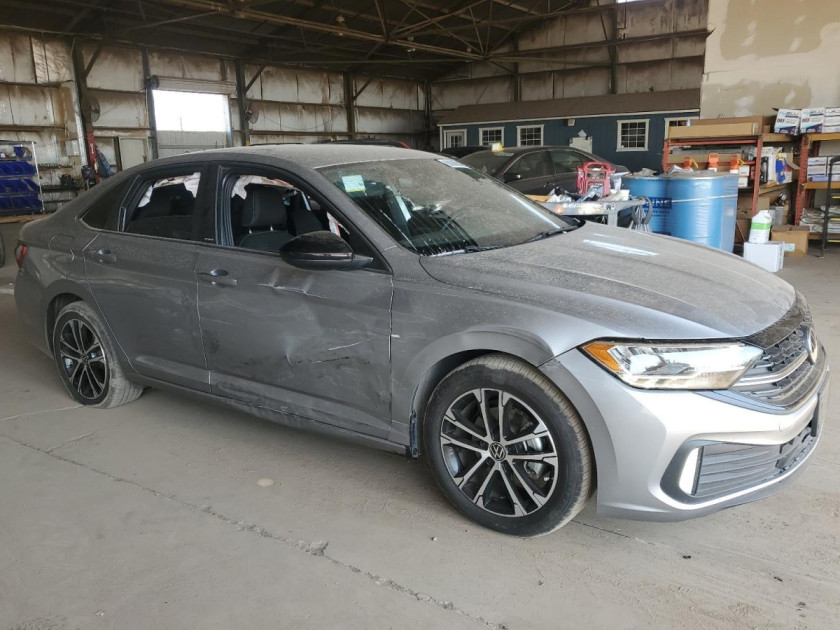 Volkswagen Jetta, Sport