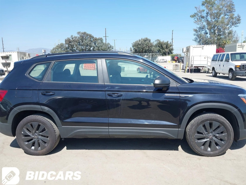 Volkswagen Taos, 1.5T S