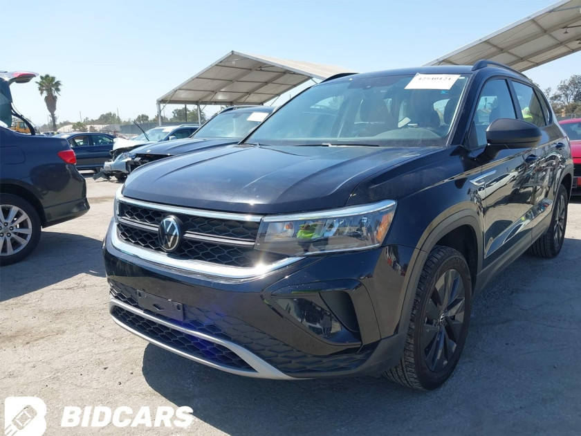 Volkswagen Taos, 1.5T S