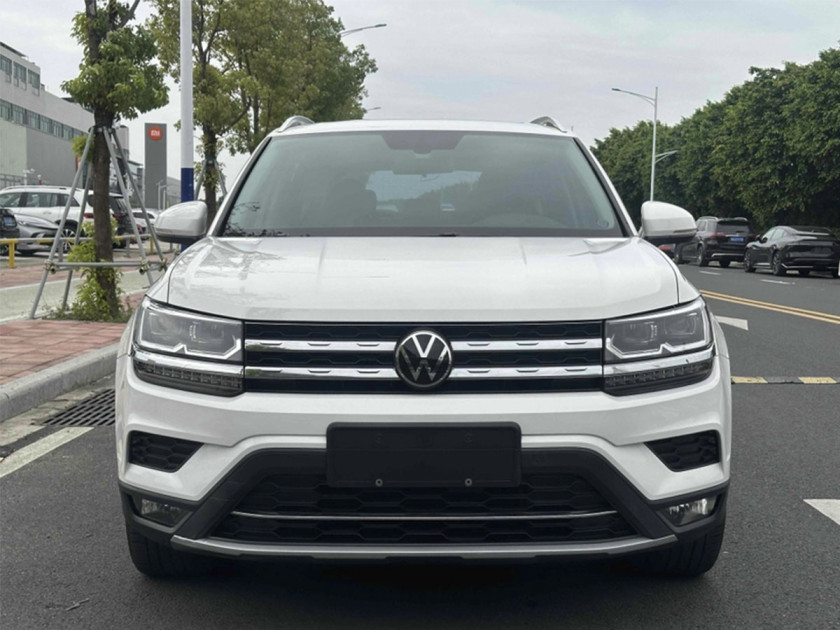 Volkswagen Tharu