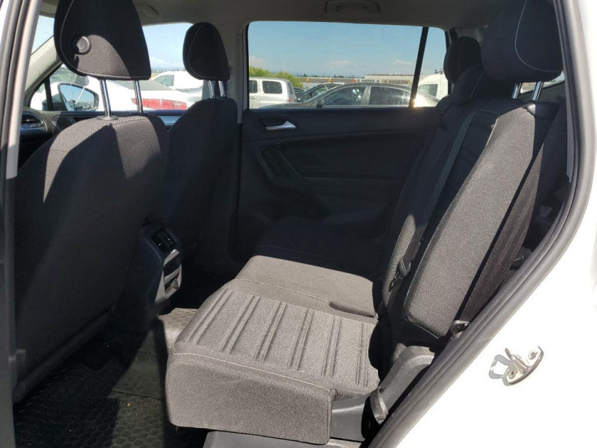 Volkswagen Tiguan, S