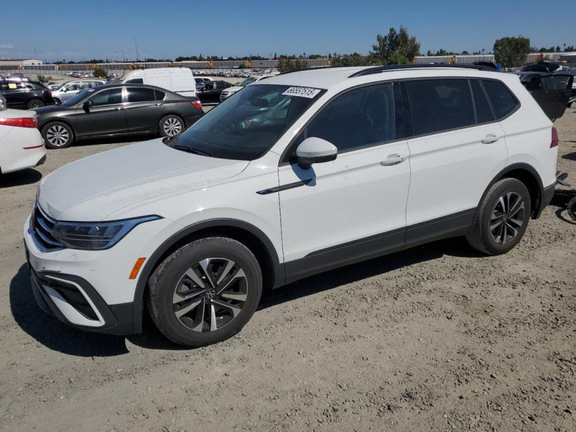 Volkswagen Tiguan, S