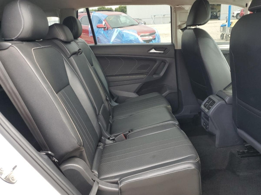 Volkswagen Tiguan, SE