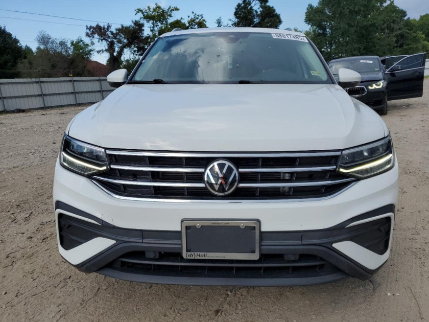 Volkswagen Tiguan, SE
