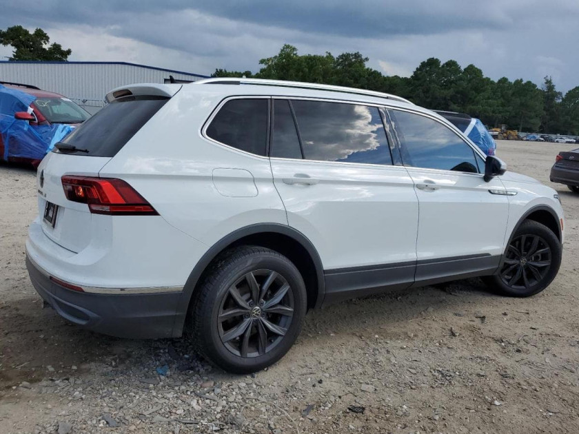 Volkswagen Tiguan, SE