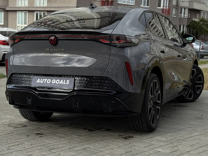 Volkswagen ID Unyx MAX