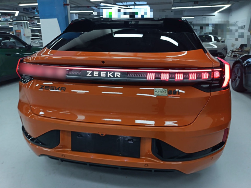 Zeekr 001