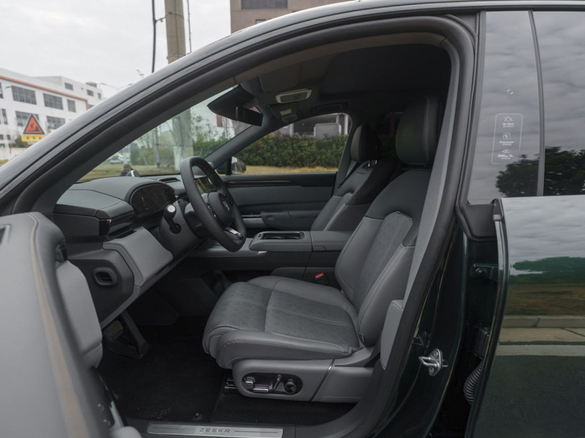 Zeekr 7x